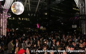 JFW 2010SS Happy Together meets house nation　画像