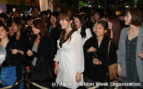 JFW 2010SS Happy Together meets house nation　画像