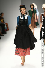 dirndl meets kimono austriafashionshowjapan