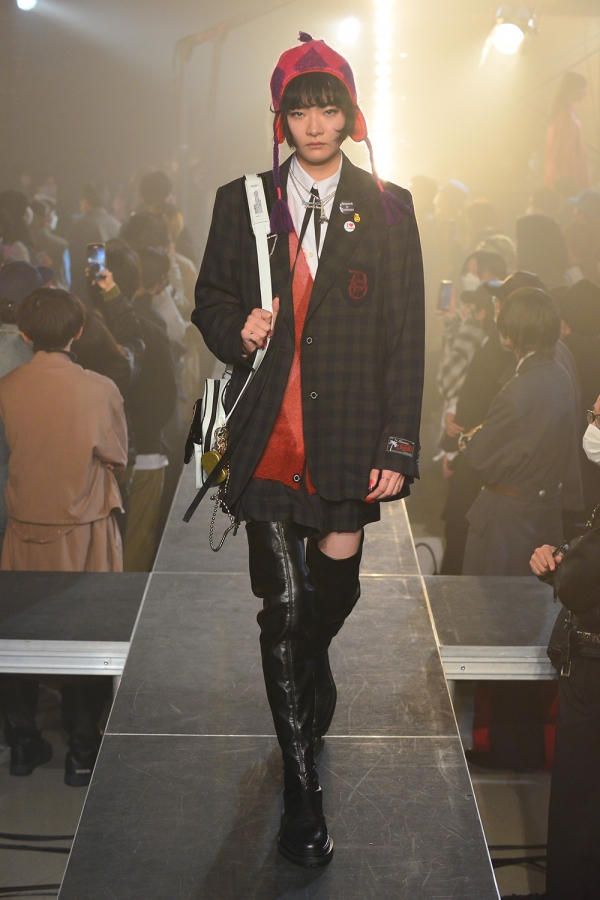 Sora Choi  Grunge fashion, Korean fashion trends, Fashion