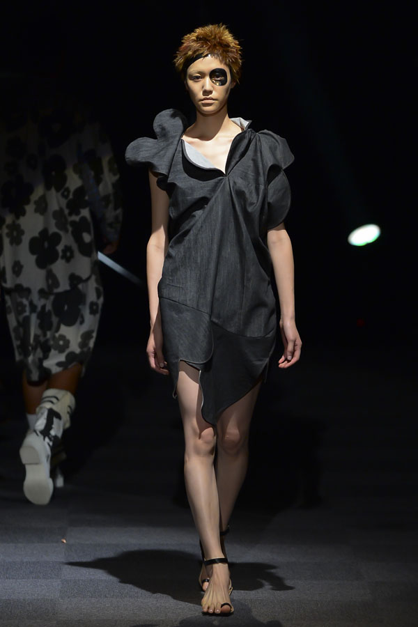 NOZOMI ISHIGURO Haute Couture | Rakuten Fashion Week TOKYO