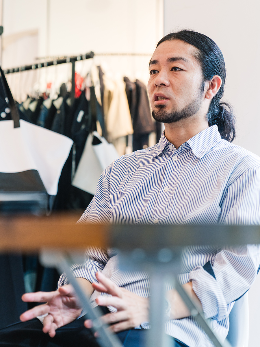 Takayuki Chino (CINOH) | Rakuten Fashion Week TOKYO